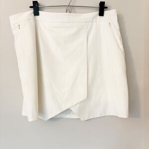 KRIMSON KLOVER white Makena skort sz. XL
